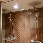 Marangate Numero 1 בית נופש *